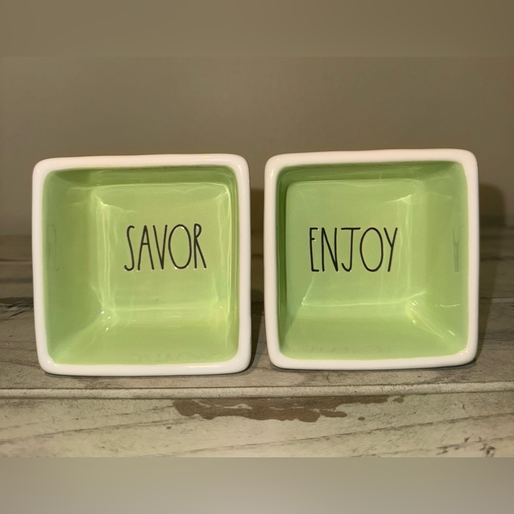 Rae Dunn Savor and Enjoy Square Bowl Set